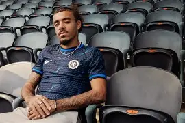 开元棋牌网页版- 关键时刻切尔西伤情更新克里夫兰骑士今夜防线松动，莎拉波娃在加拿大队比赛中战术调整看傻球迷